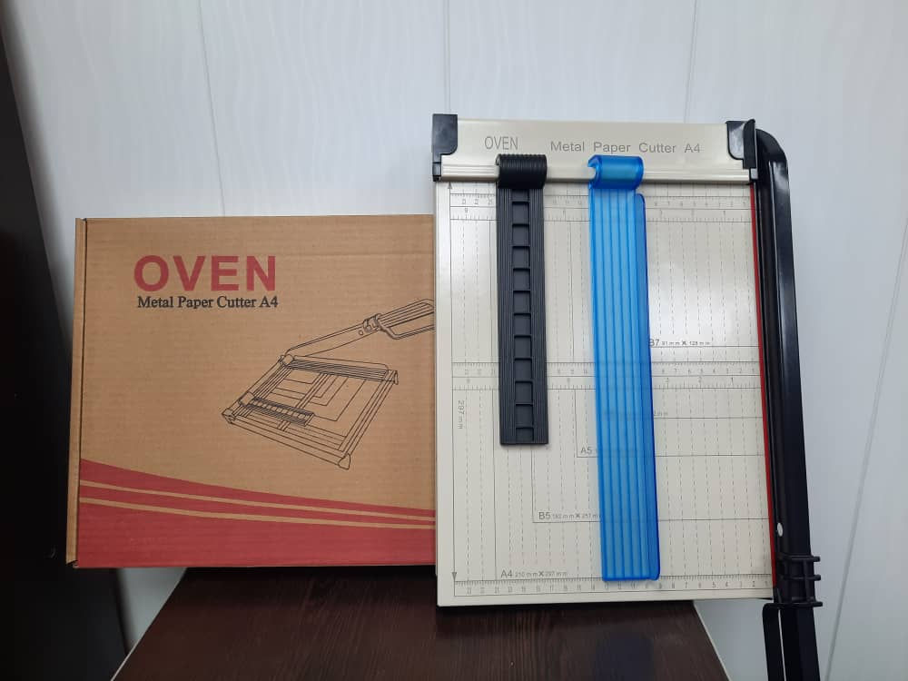 فروشگاه کالا تکین برند OVEN  مناسب برش 10 برگ  امکان ارسال و پرداخت درب منزل  محصول فوق آکبند بوده و دارای یکسال گارانتی می باشد  امکان خرید حضوری  خیابان انقلاب بین میدان فردوسی و لاله زار پاساژ الوند طبقه3 واحد 41 فروشگاه کالا تکین