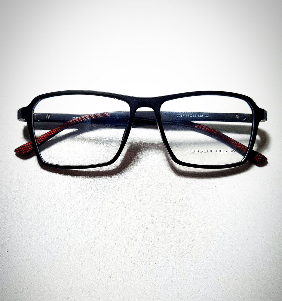 عینک کالا عینک طبی کائوچو
اسپرت زنانه و مردانه 
برند OGA 
طول عدسی 5/5
عرض عدسی4
طول دسته13/5
فاصله بین دو دسته روی صورت14/5
تمام قاب 
کیفیت عالی
بسیار سبک
رنگ سورمه ای