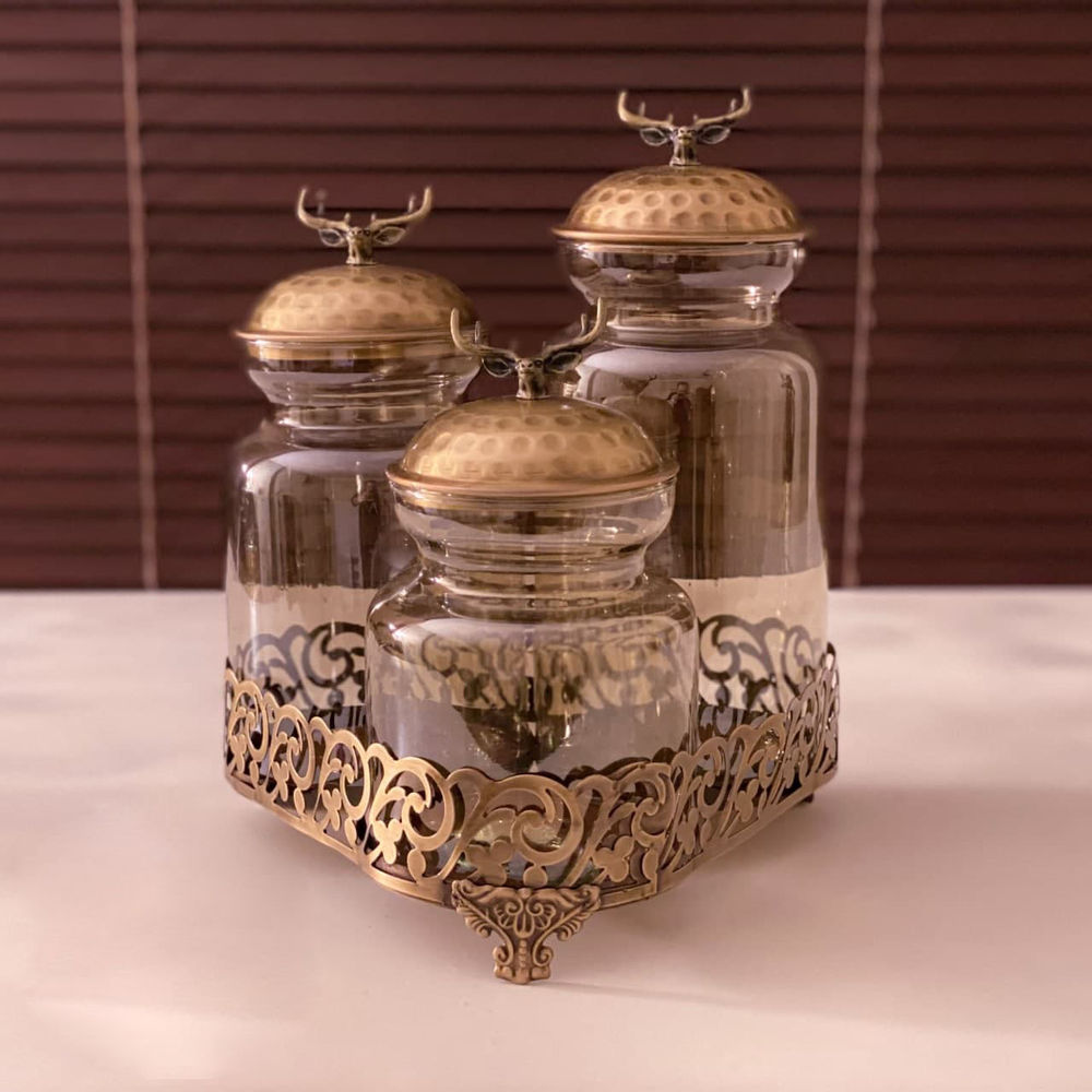 فروشگاه حاجی زاده  لطفا برای استعلام موجودی عکس مورد نظررا در واتساب09151118953 ارسال کنید