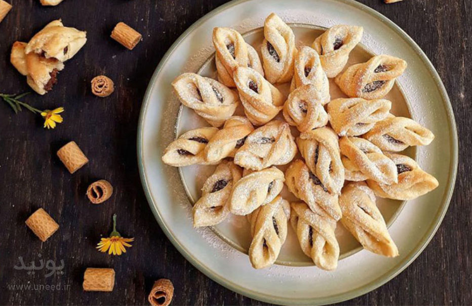 طرز تهیه نان خرمایی (تغذیه‌ای مقوی برای افطار)