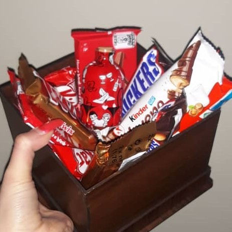 جزیره شیرین جعبه شکلات ولنتاین ❤❤❤❤❤
قیمت ۱۰۰۰۰۰تومان