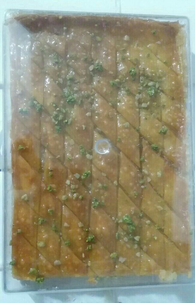 فروش انواع شیرینی سنتی و خانگی فروش انواع شیرینی خانگی
برشتوک،باقلوا،خانگی،نخودچی
بسته های کوچیک25000،بزرگ30000