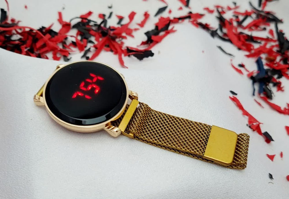 فروش و پخش بدلیجات وزیورآلات 🔺️شارژ مجدد🔺️

✅بند مگنت 
✅ صحفه ظریف دایره ای 
✅تنوع در رنگ