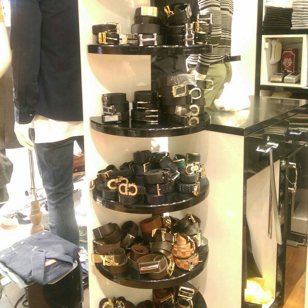 پوشاک بوگاتی بوگاتی