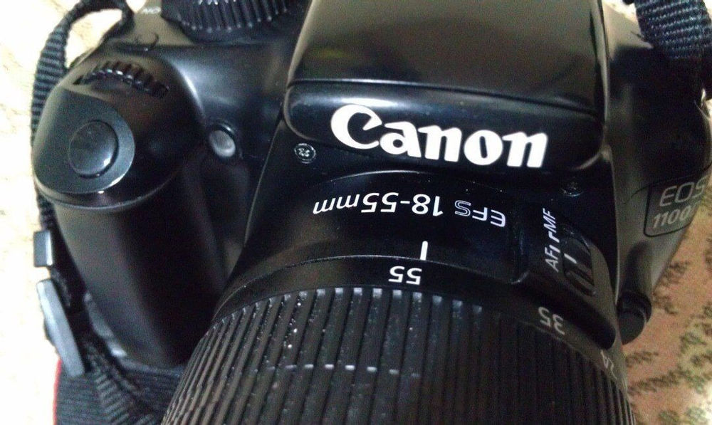 دوربین عکاسی canon EOS 1100D