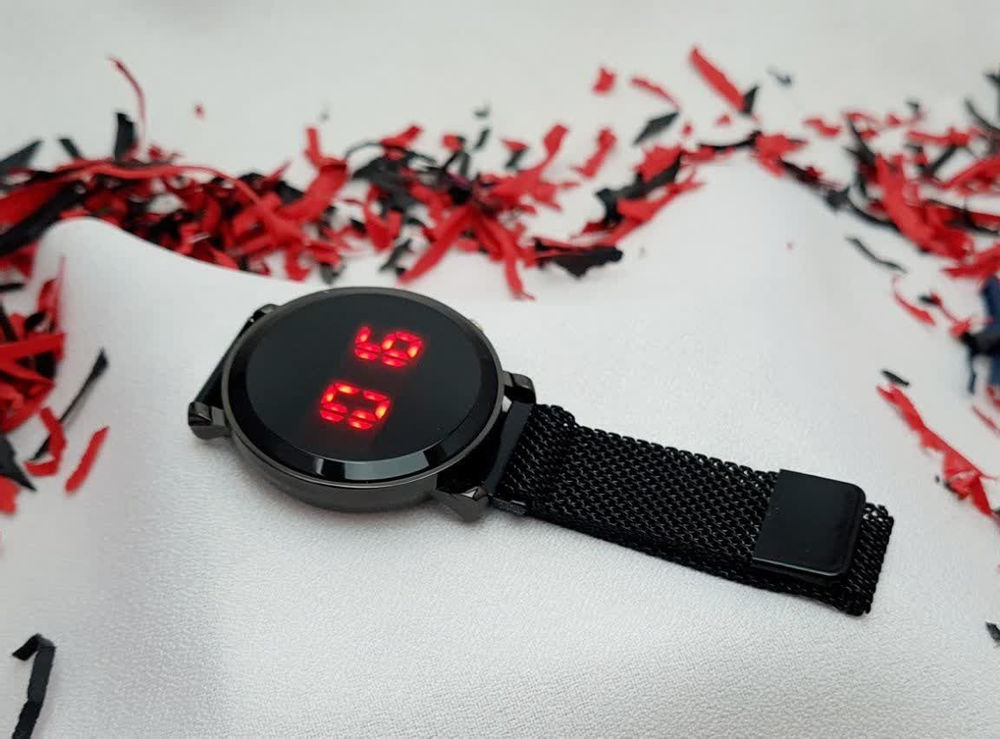 فروش و پخش بدلیجات وزیورآلات 🔺️شارژ مجدد🔺️

✅بند مگنت 
✅ صحفه ظریف دایره ای 
✅تنوع در رنگ