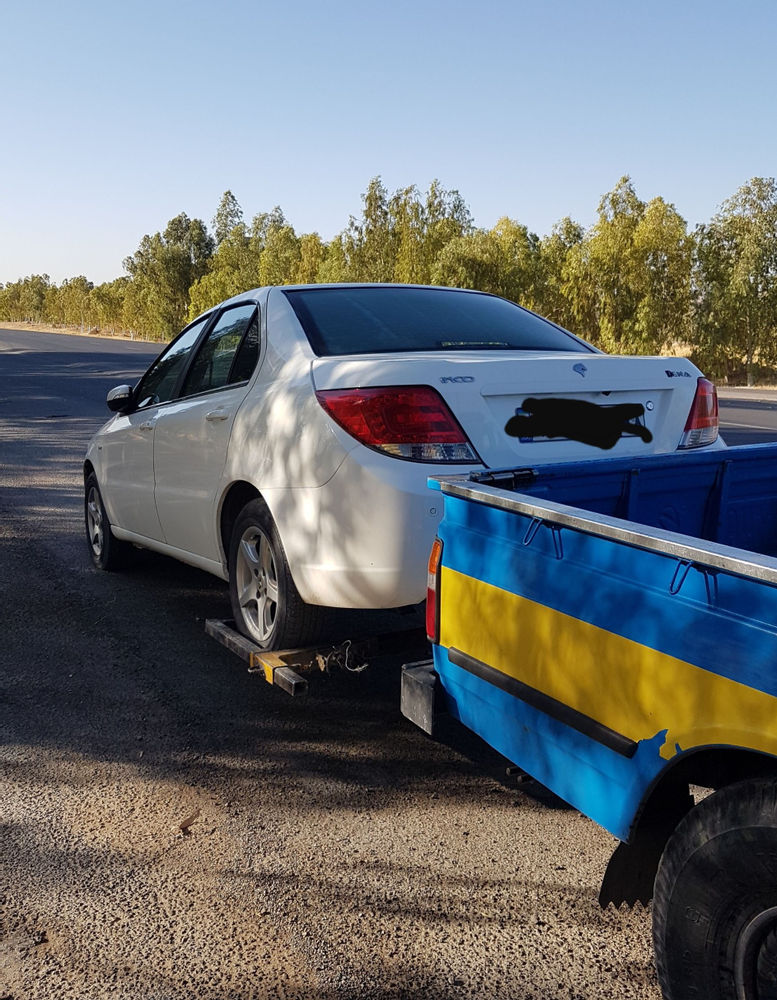 امدادخودرو حمل انواع خودرو سواری با نیسان چرخگیر هیدرولیک در استان ایلام