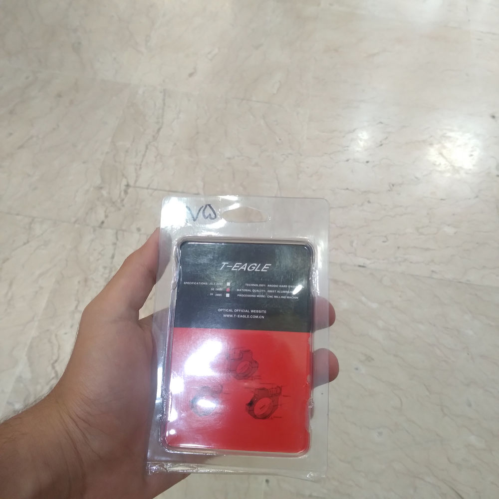شکار و ماهیگیری کماندو کمپ تراز دوربین تفنگ بادی و دوربین تفنگ پی سی پی قابل نصب روی دوربین تفنگ و پایه دوربین تفنگ میباشد. توجه داشته باشید که تیوب این تراز 30 mm میباشد تراز دوربین تفنگ بادی و دوربین تفنگ pcp تی ایگل برند اصلی تی ایگل قابل نصب روی دوربین تفنگ و پایه دوربین تفنگ پک دوتایی ، قابل نصب روی دوربین و ریل تفنگ فروشگاه کماندو کمپینگ این ضمانت را به شما میدهیم که جنس اصلی و کالای نو  آکبند خریداری میفرمایید. 