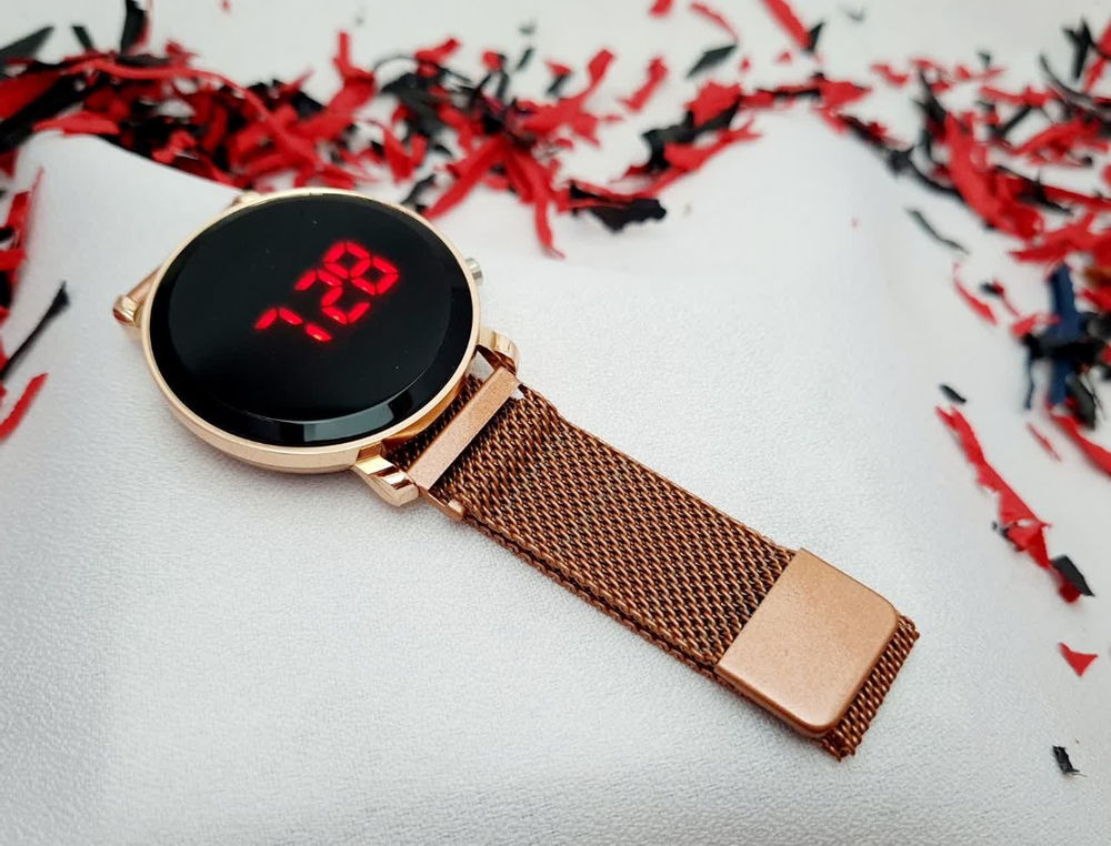 فروش و پخش بدلیجات وزیورآلات 🔺️شارژ مجدد🔺️

✅بند مگنت 
✅ صحفه ظریف دایره ای 
✅تنوع در رنگ