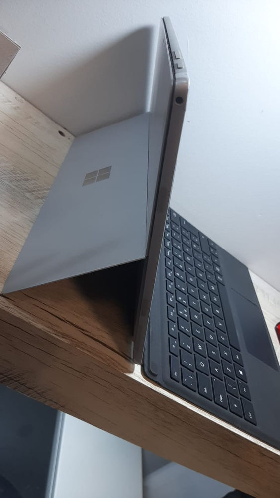 تبلت Microsoft Surface Pro 1796