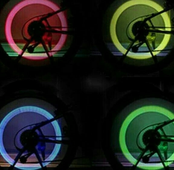 فروشگاه پارسیان بر روی والف دوچرخه یا موتور نصب میشود
روشن و خاموش شدن اتوماتیک بر اثر حسگر حرکتی
در ۵ رنگ متفاوت