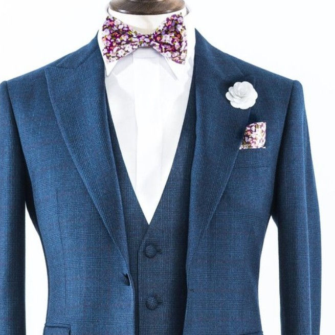 پوشاک مردانه ایپک کت و شلوار مردانه 
برند دومینکو
کیفیت عالی
در سایز بندی و رنگبندی های مختلف
قیمت:تماس گرفته شود