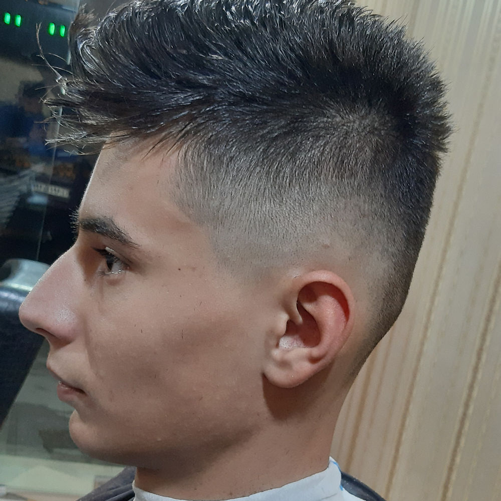 پیرایش امیر اصلاح سر و صورت 
اصلاح ابرو
